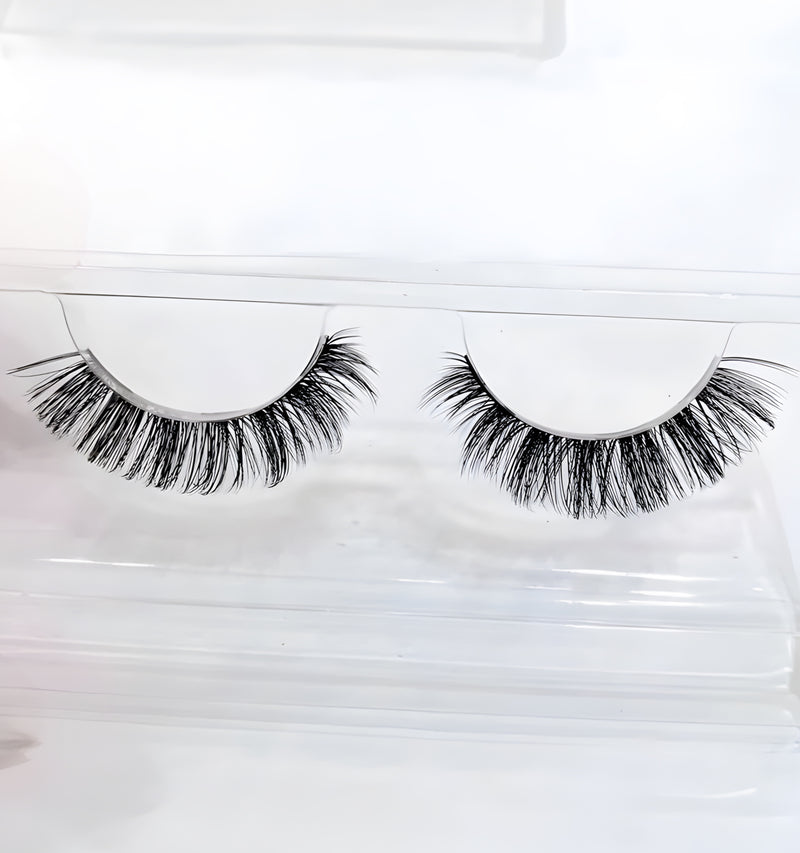 ICY - LASHES BY ANNA
